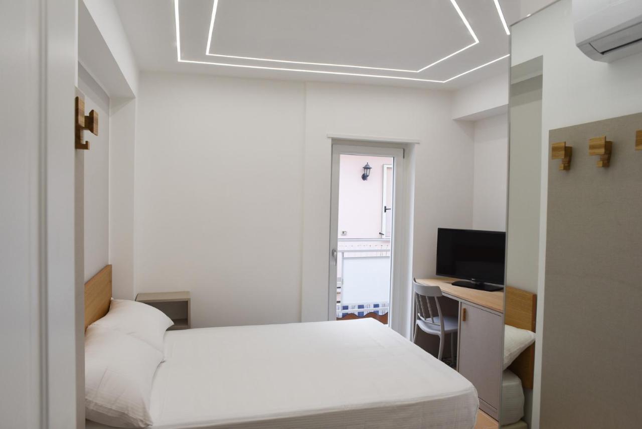 Palazzotto 902 Bed and Breakfast Κρότωνας Εξωτερικό φωτογραφία