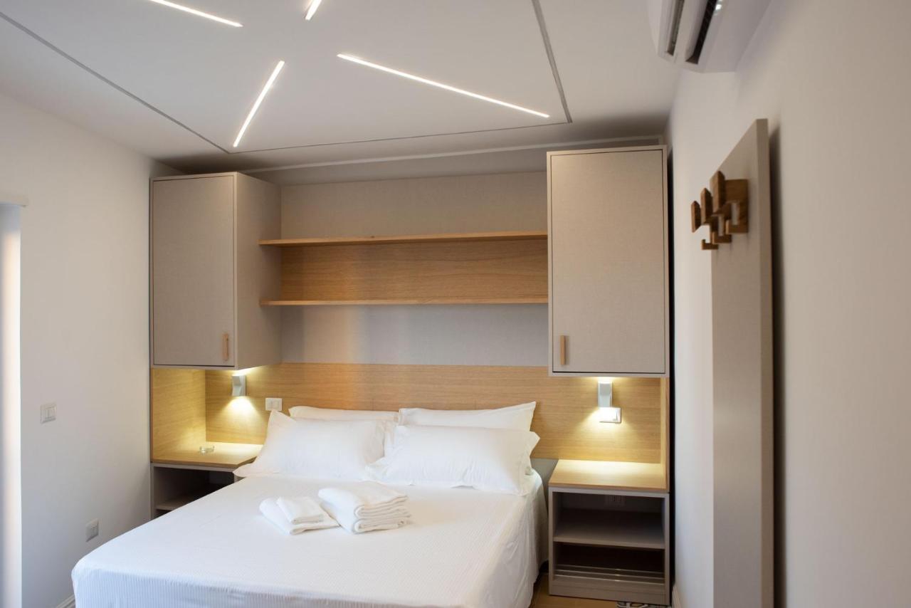 Palazzotto 902 Bed and Breakfast Κρότωνας Εξωτερικό φωτογραφία